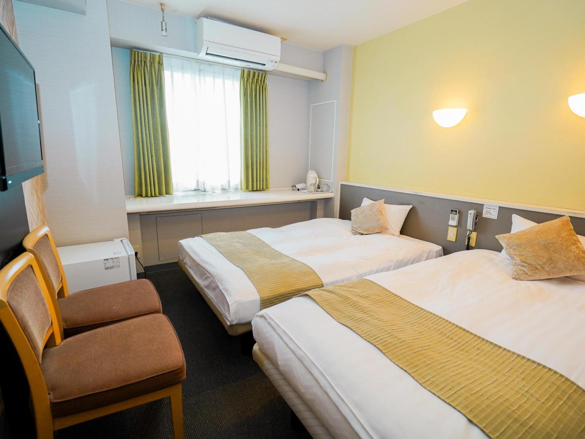 Hotel AreaOne Okayama Bagian luar foto